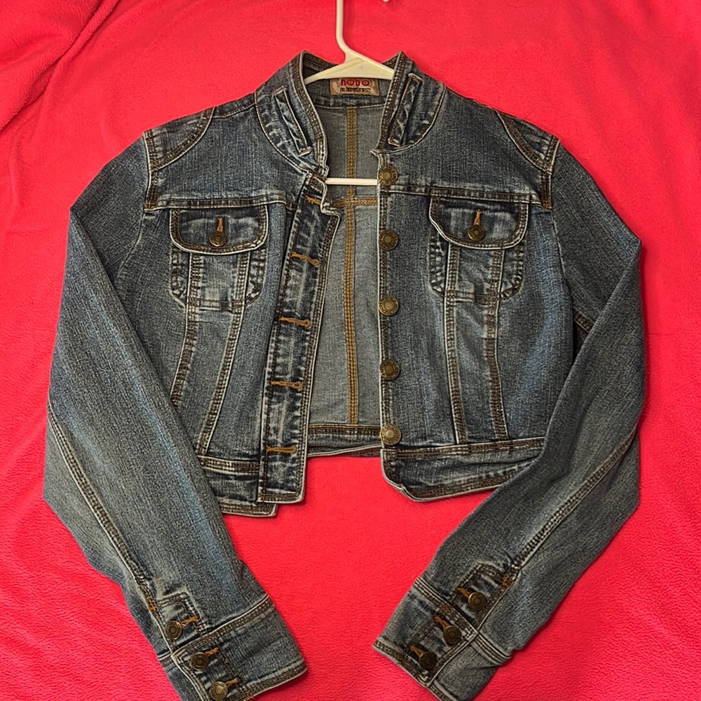 4/50% off | NWOT Dark Wash Jean Jacket